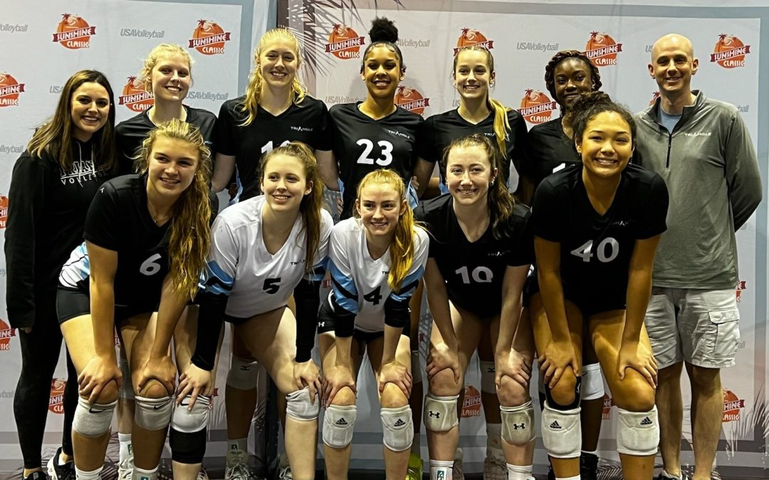 16 Black 2022 Team